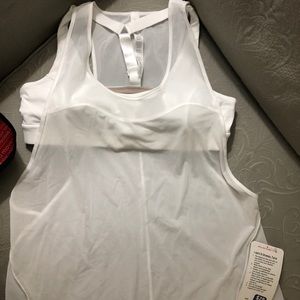 Lululemon Light and Breezy tank